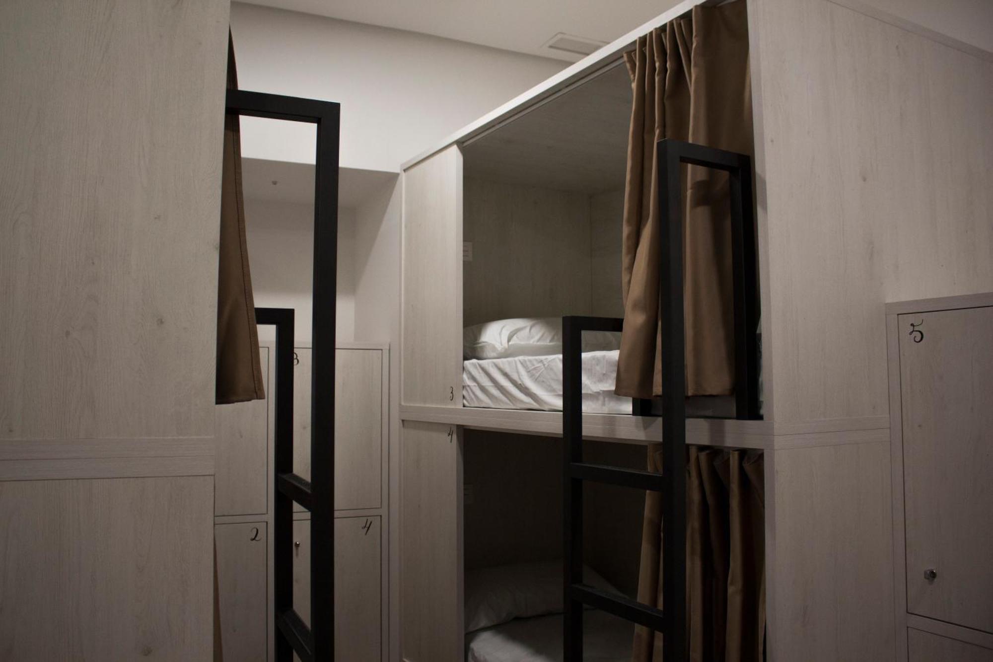 Quartier Leon Hostel Jabalquinto Екстериор снимка